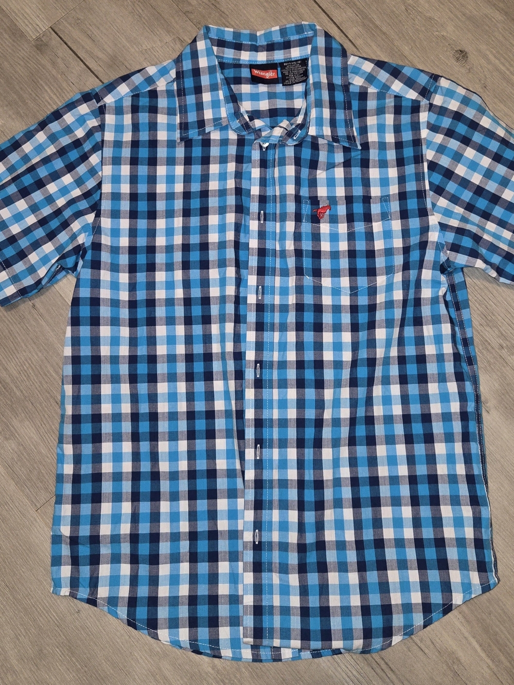 Wrangler Boys Blue and White Plaid Short-Sleeve Button-Down Shirt